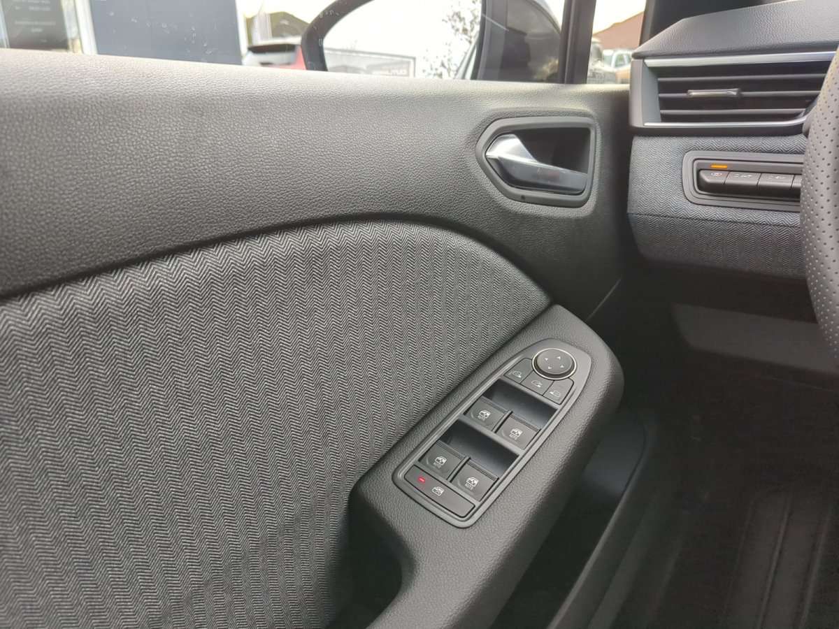 Fahrzeugbild eines Renault Clio