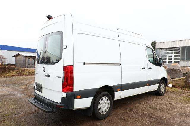 Fahrzeugbild eines Mercedes-Benz Sprinter