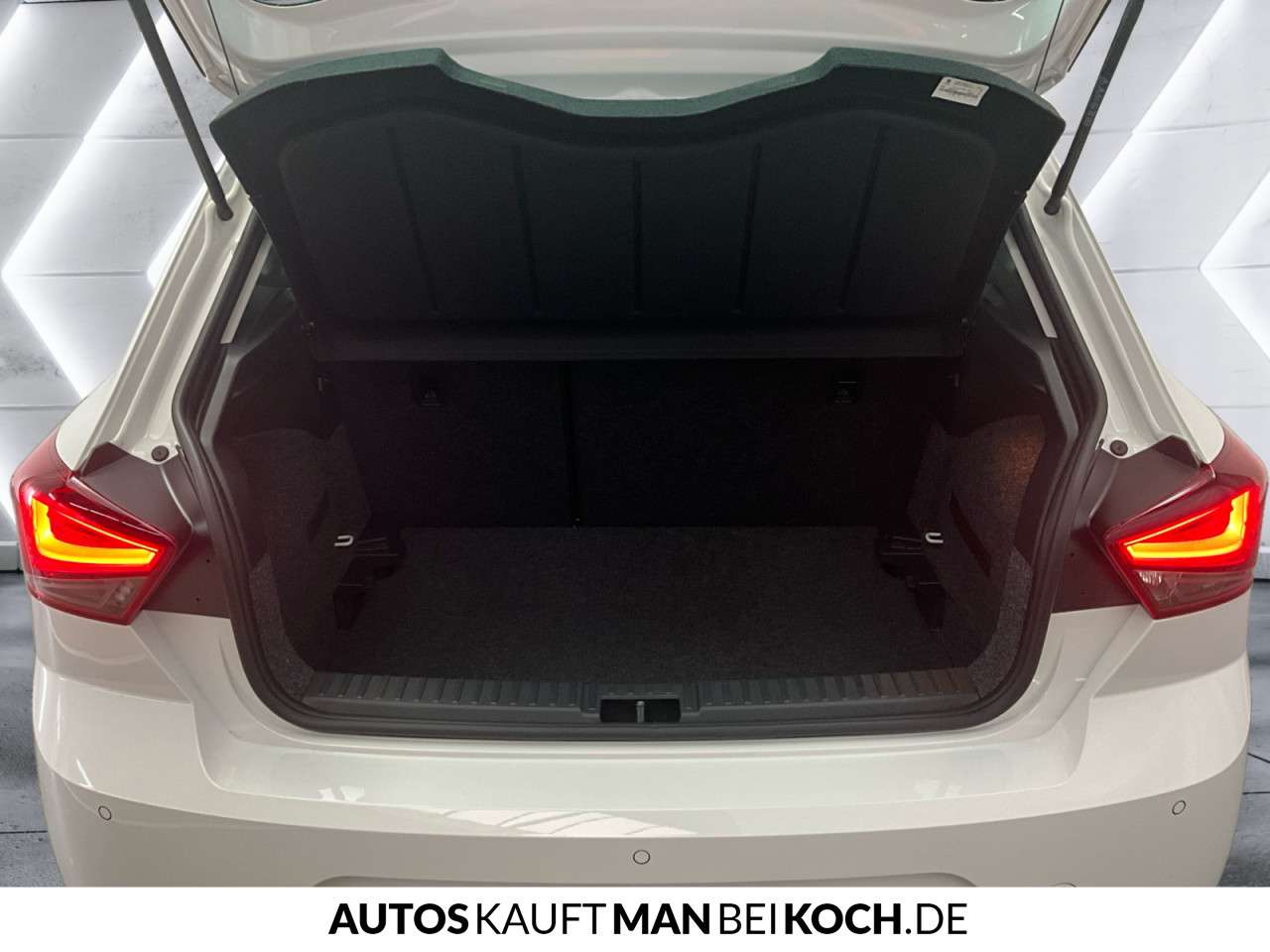 Fahrzeugbild eines SEAT Ibiza