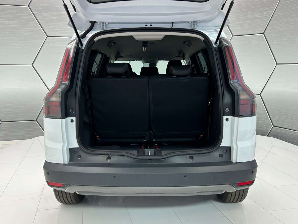 Fahrzeugbild eines Dacia Jogger