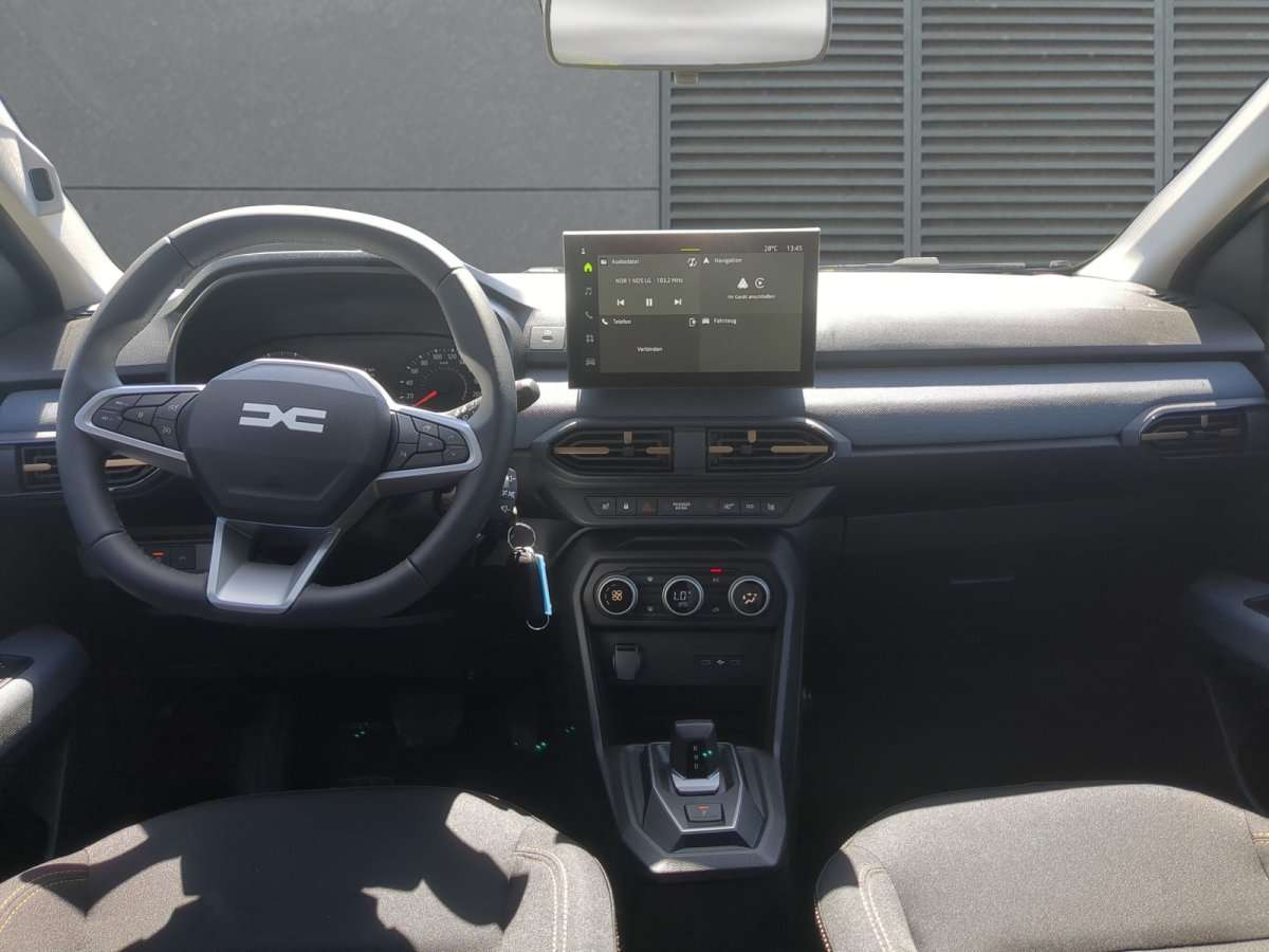 Fahrzeugbild eines Dacia Sandero
