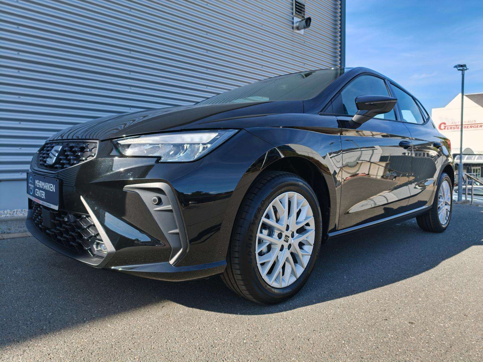Fahrzeugbild eines SEAT Ibiza