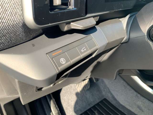 Fahrzeugbild eines Renault Scenic E-TECH