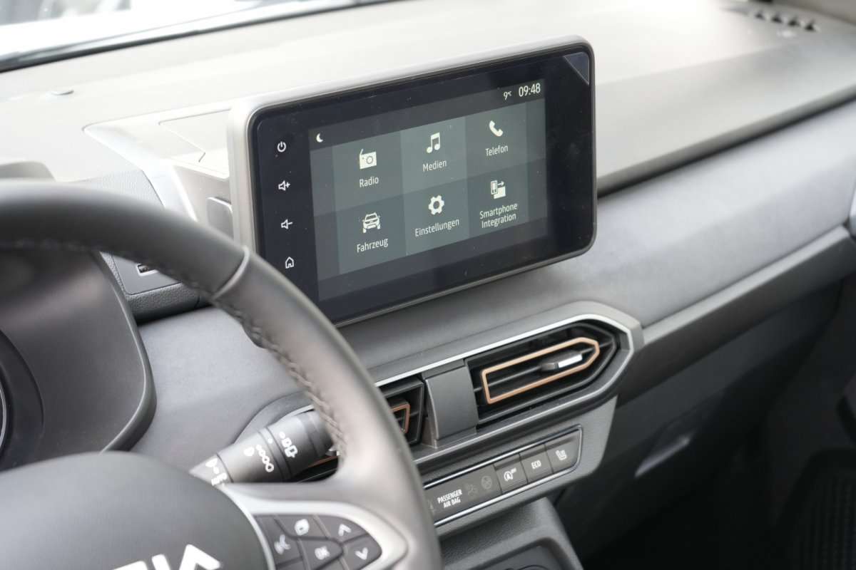 Fahrzeugbild eines Dacia Sandero