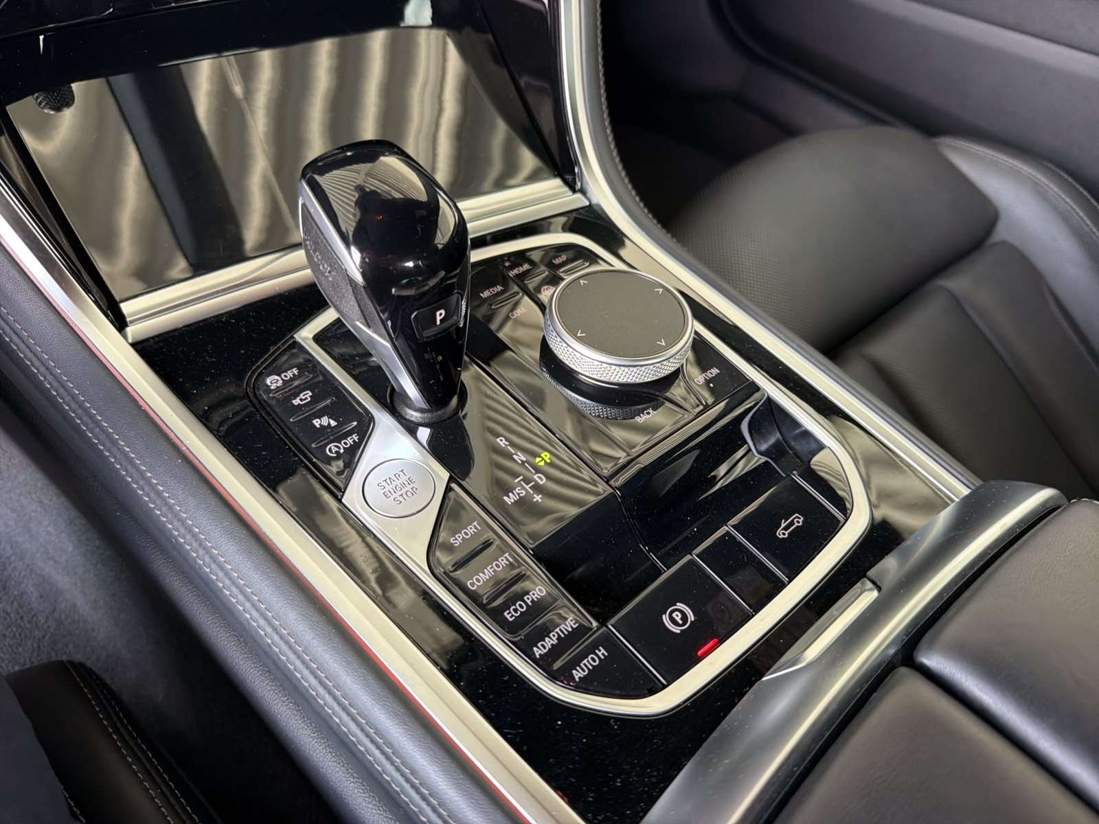 Fahrzeugbild eines BMW 8er-Reihe