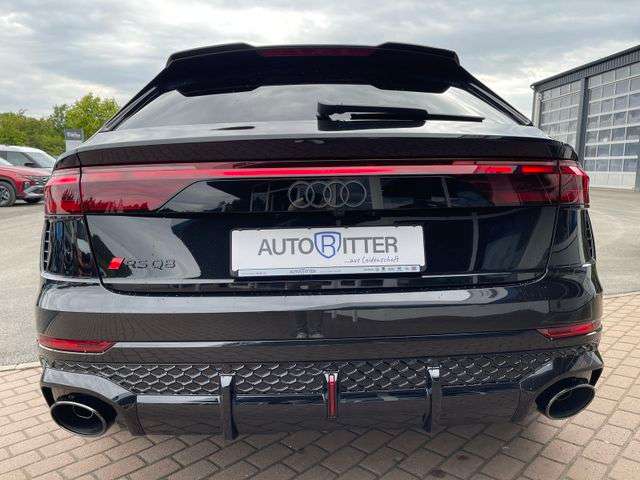 Fahrzeugbild eines Audi RS Q8