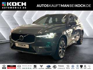Schräge Frontansicht auf einen Volvo XC60 , freigestellt