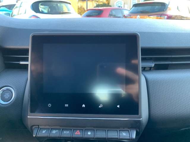 Fahrzeugbild eines Renault Clio