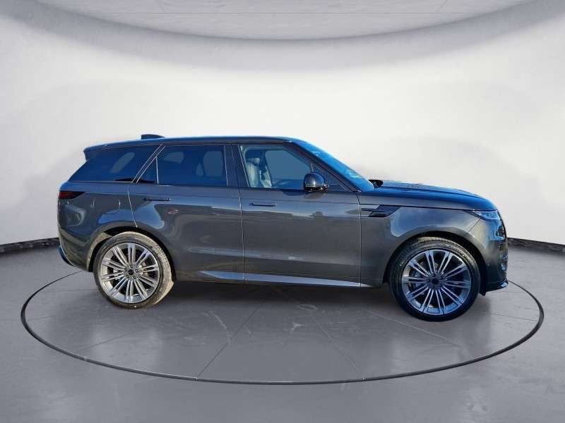 Fahrzeugbild eines Land Rover Range Rover Sport
