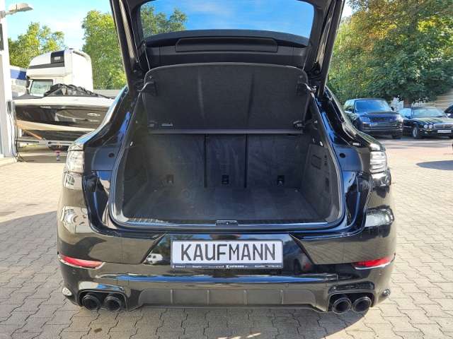 Fahrzeugbild eines Porsche Cayenne