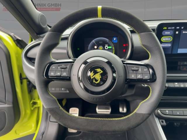 Fahrzeugbild eines Abarth 600 Elektro