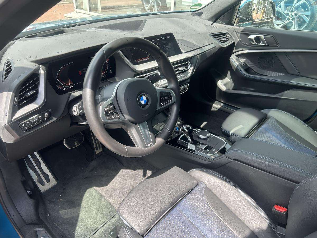 Fahrzeugbild eines BMW 2er-Reihe