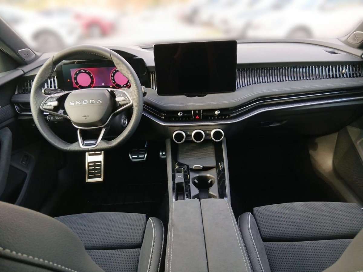 Fahrzeugbild eines Skoda Superb