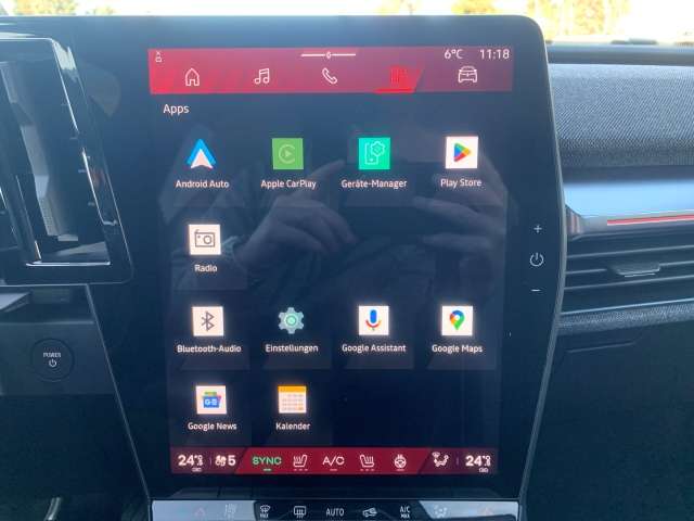 Fahrzeugbild eines Renault Scenic E-TECH