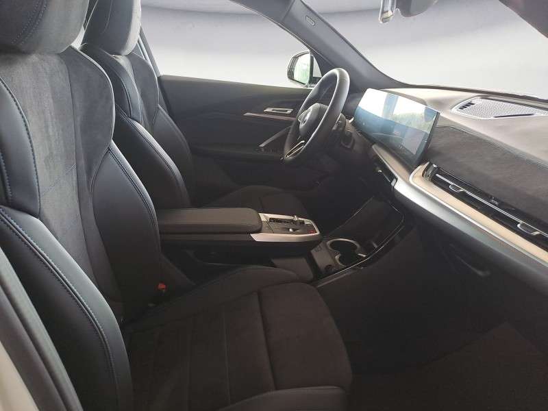 Fahrzeugbild eines BMW X2