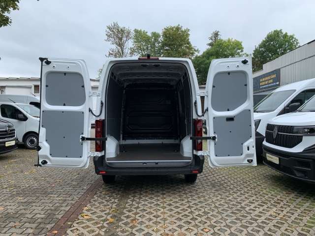 Fahrzeugbild eines Renault Master