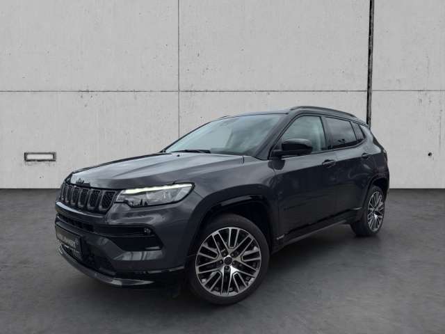 Fahrzeugbild eines Jeep Compass