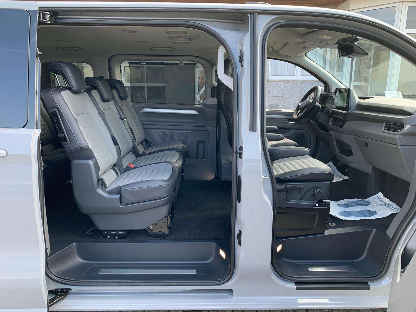 Fahrzeugbild eines Volkswagen Caravelle