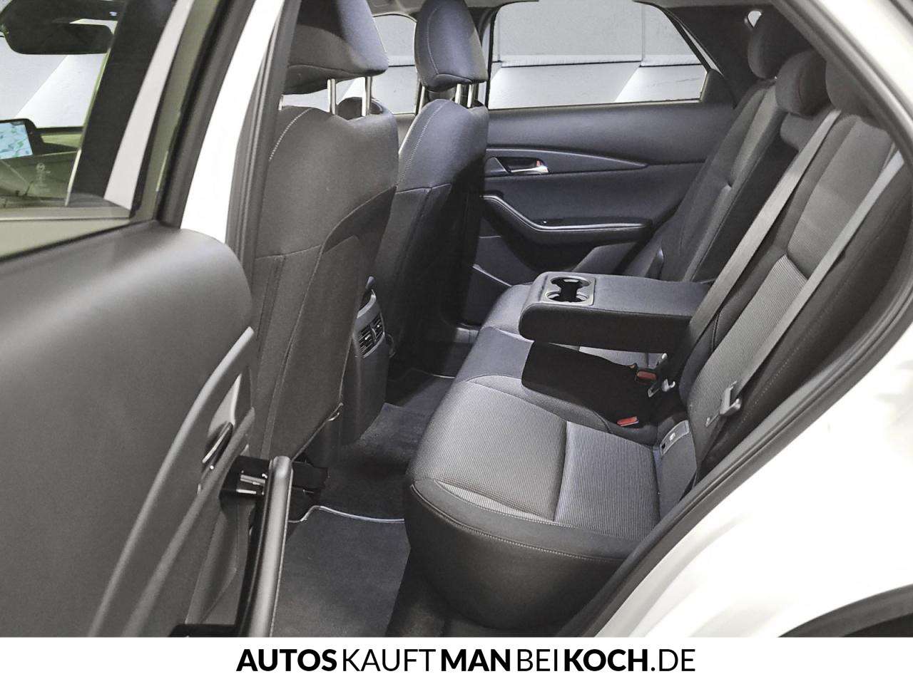 Fahrzeugbild eines Mazda CX-30