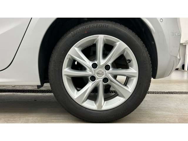 Fahrzeugbild eines Opel Corsa