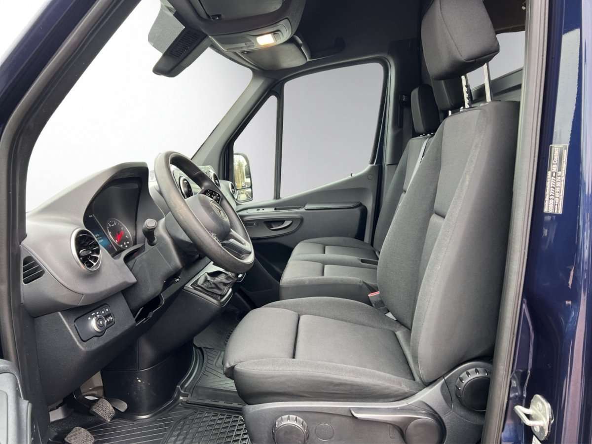 Fahrzeugbild eines Mercedes-Benz Sprinter
