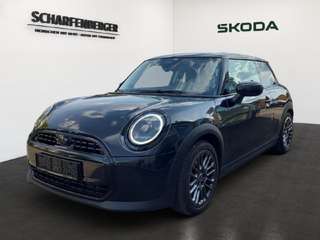Schräge Frontansicht auf einen MINI COOPER , freigestellt