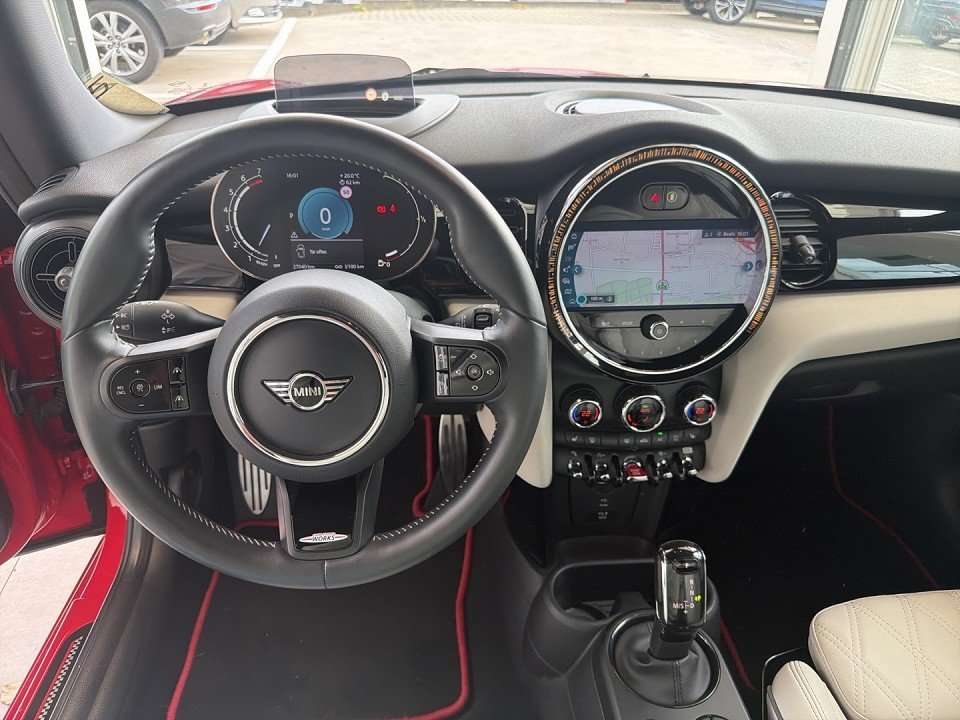 Fahrzeugbild eines MINI COOPER