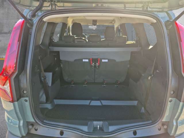 Fahrzeugbild eines Dacia Jogger