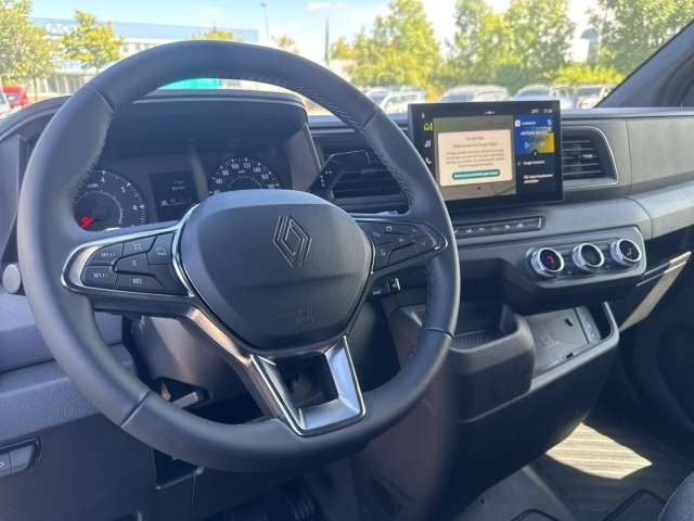 Fahrzeugbild eines Renault Master
