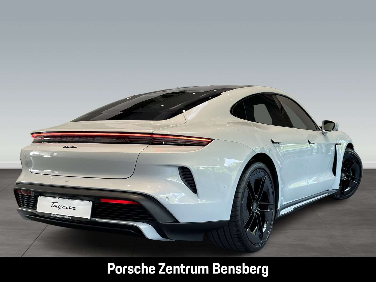 Fahrzeugbild eines Porsche Taycan