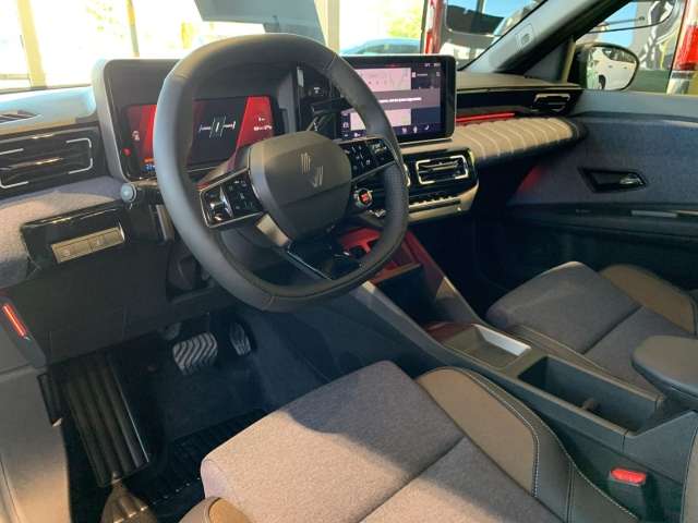 Fahrzeugbild eines Renault 5 E-TECH