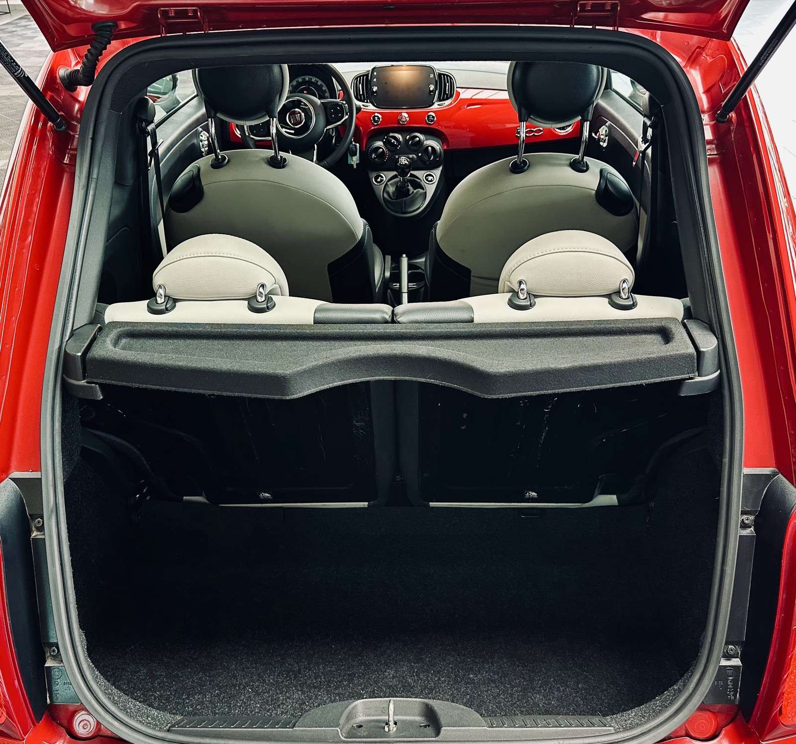 Fahrzeugbild eines Fiat 500