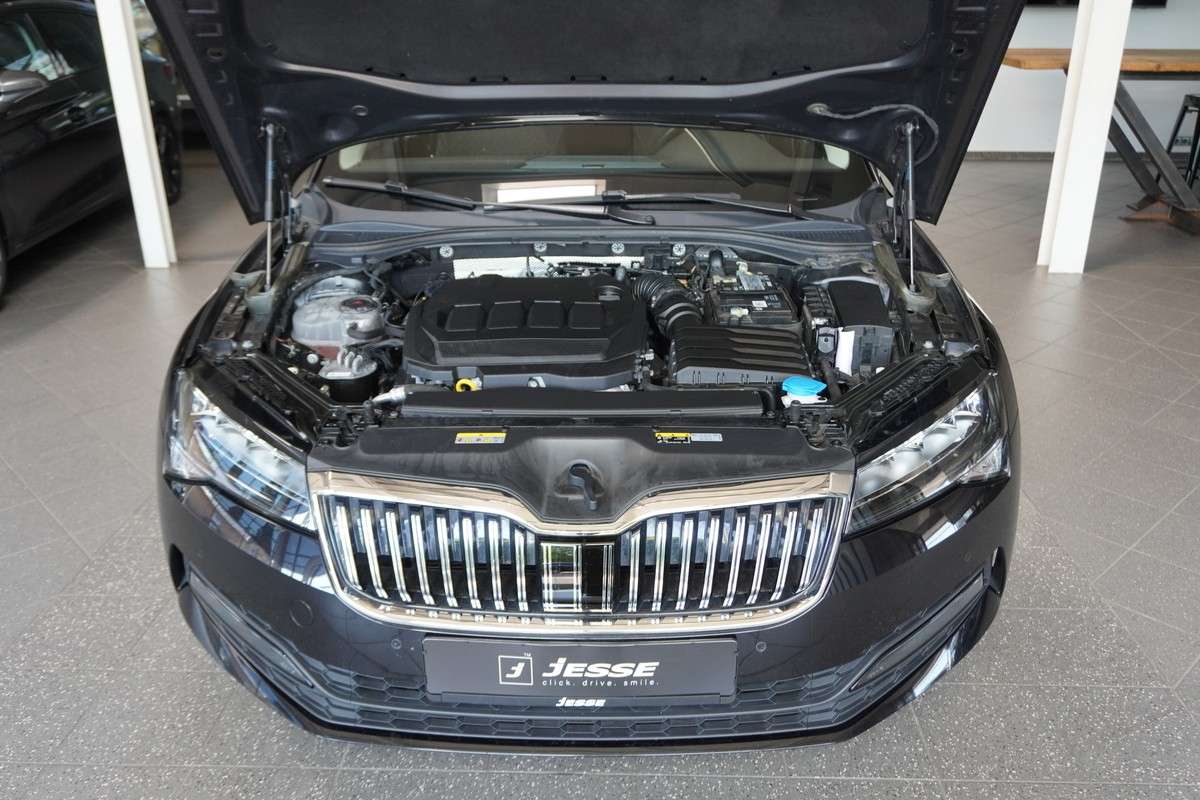 Fahrzeugbild eines Skoda Superb