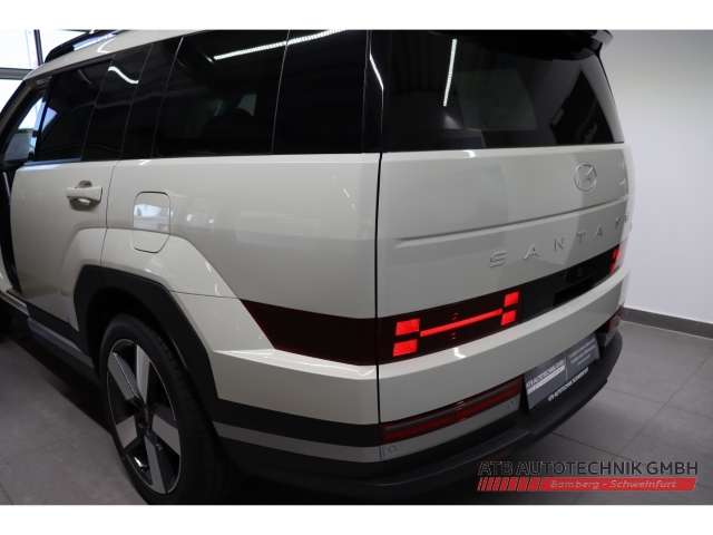 Fahrzeugbild eines Hyundai Santa Fe