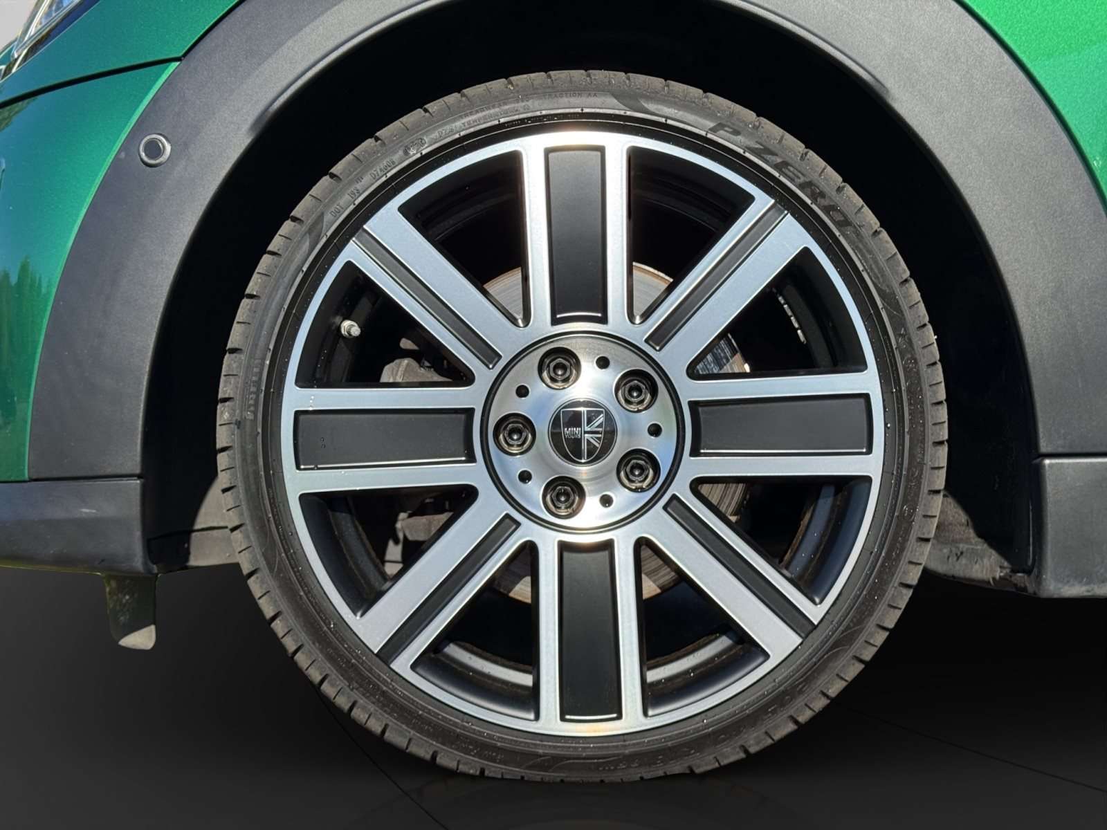 Fahrzeugbild eines MINI COOPER