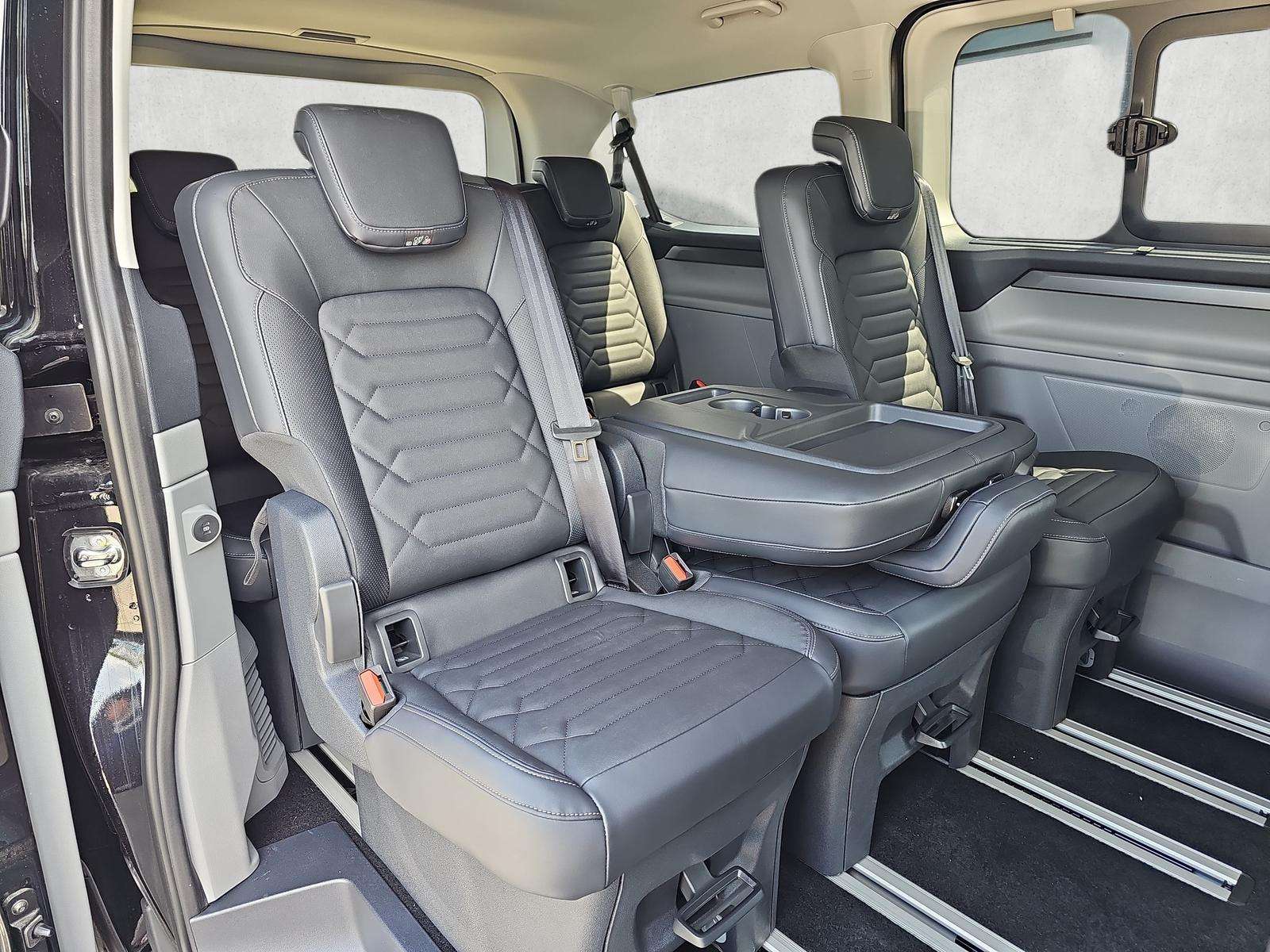 Fahrzeugbild eines Ford Tourneo Custom