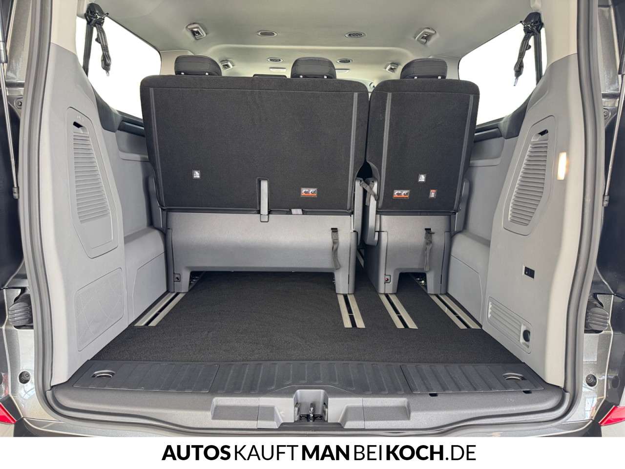 Fahrzeugbild eines Ford Tourneo Custom