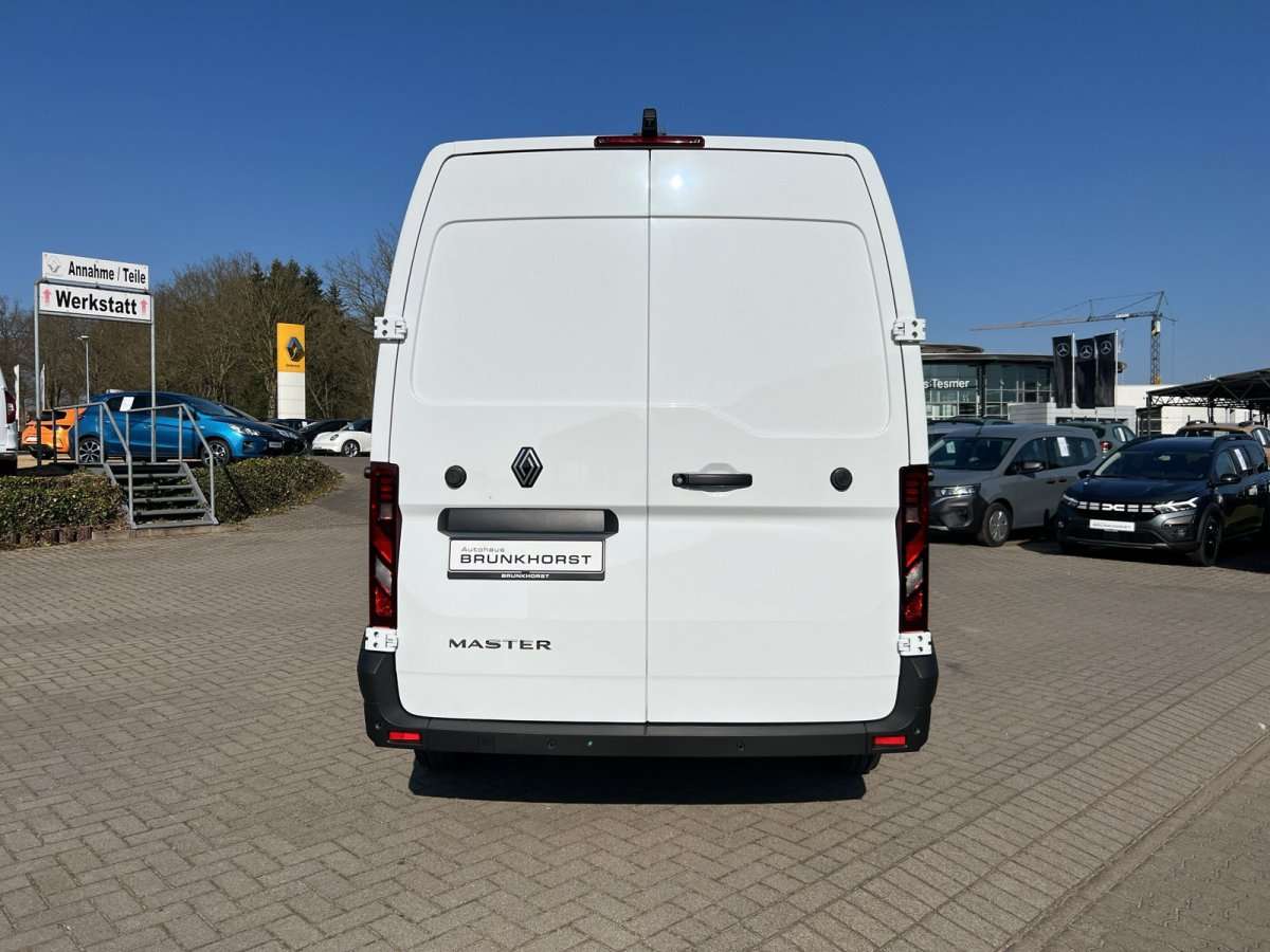 Fahrzeugbild eines Renault Master