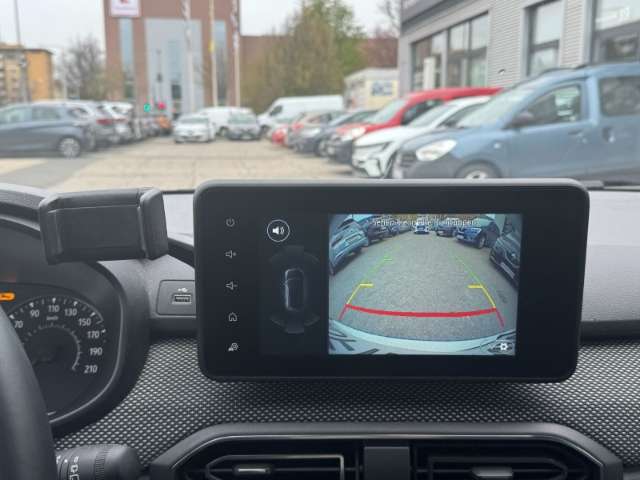 Fahrzeugbild eines Dacia Sandero