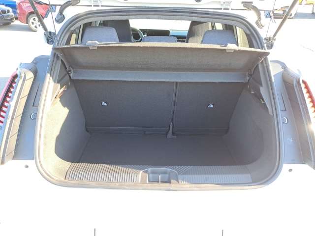 Fahrzeugbild eines Renault 5 E-TECH