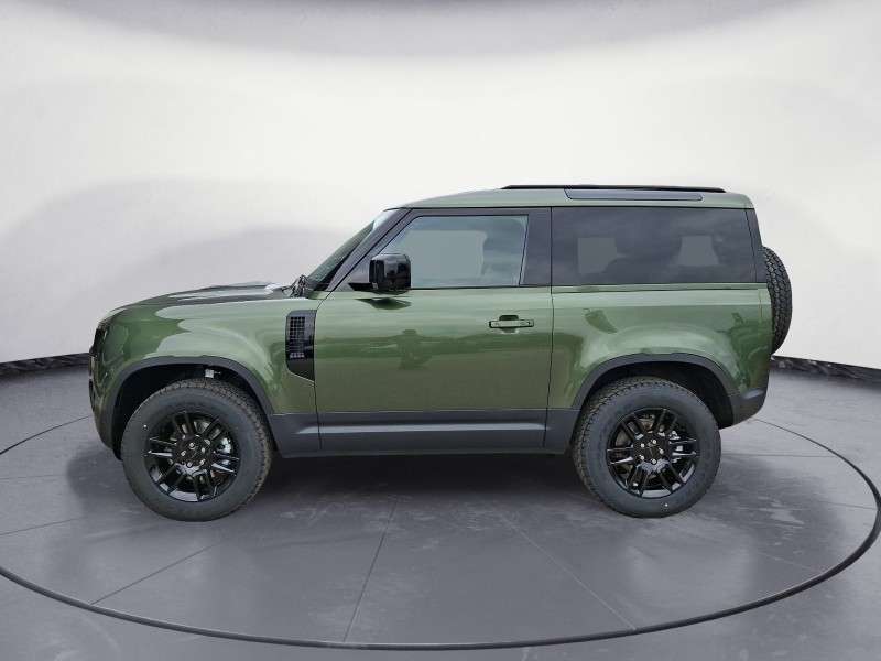 Fahrzeugbild eines Land Rover Defender