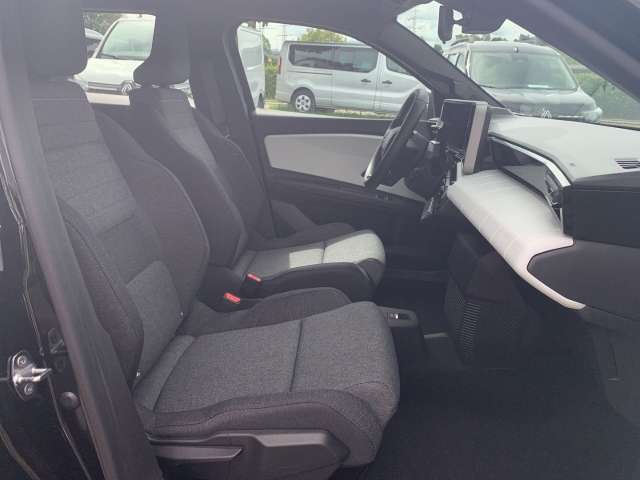 Fahrzeugbild eines Renault 5 E-TECH