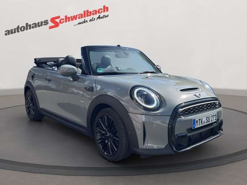 Fahrzeugbild eines MINI COOPER