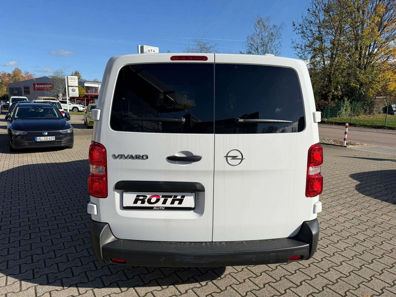 Fahrzeugbild eines Opel Vivaro