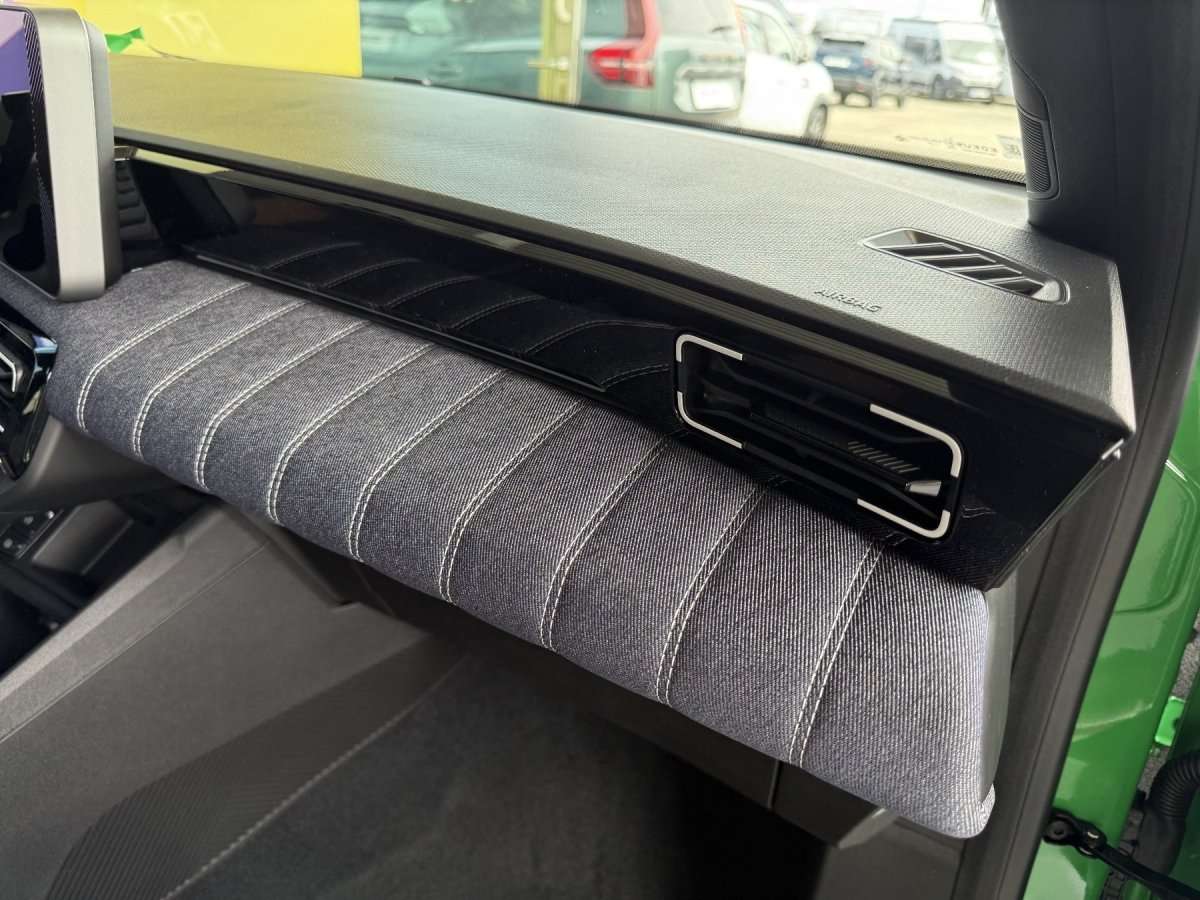 Fahrzeugbild eines Renault 5 E-TECH