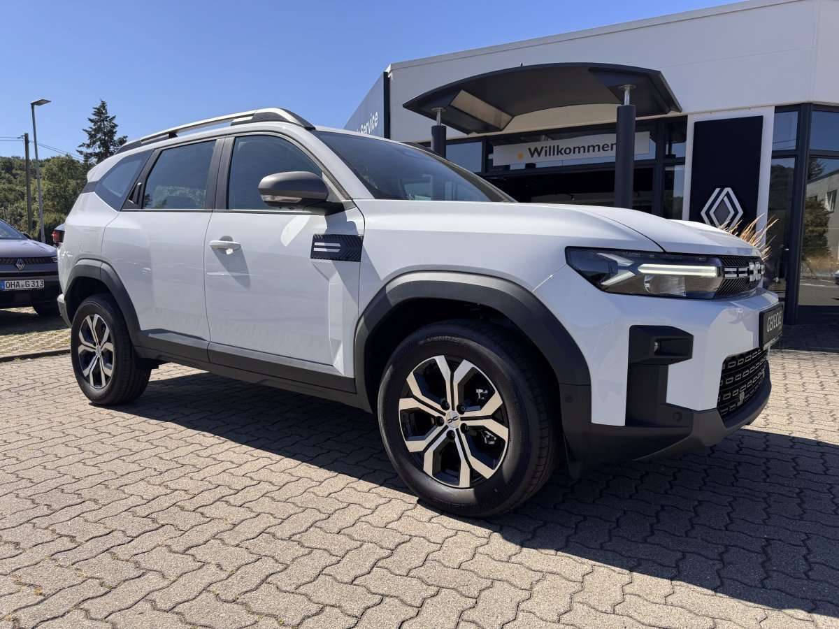 Fahrzeugbild eines Dacia Bigster