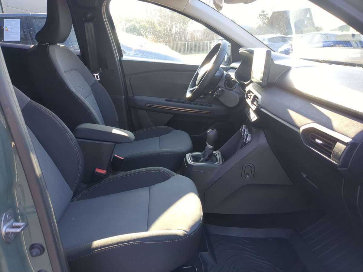 Fahrzeugbild eines Dacia Jogger