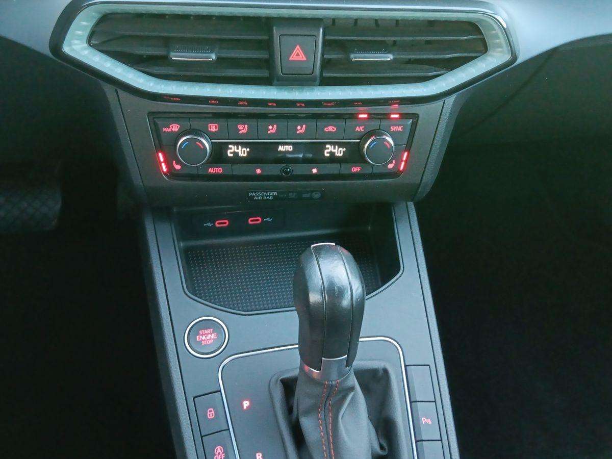 Fahrzeugbild eines SEAT Ibiza