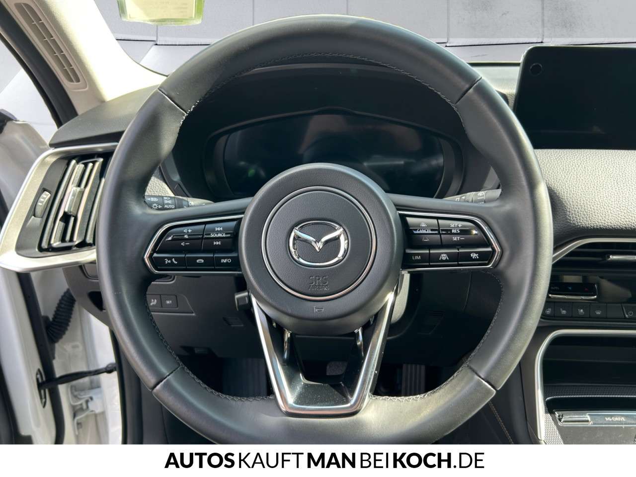 Fahrzeugbild eines Mazda CX-60