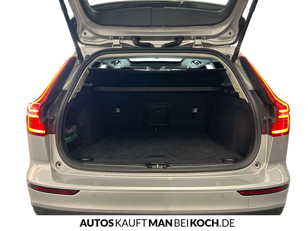 Fahrzeugbild eines Volvo V60 Cross Country